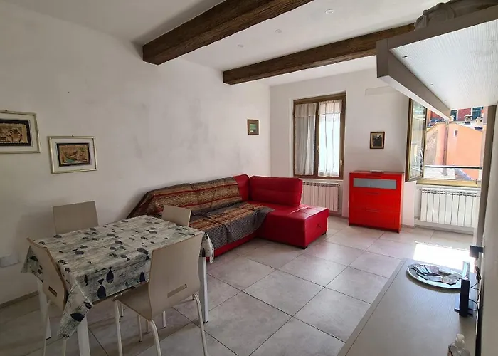 Eulalia Apartment- In The Center Near Bea... Διαμέρισμα